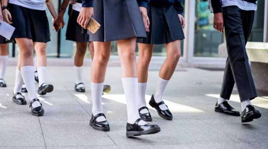 okullarda siyah ayakkabi zorunlulugu iddiasina mebden aciklama GdxRaFCD