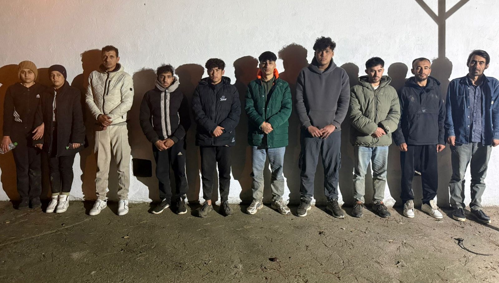 edirnede 17 kacak gocmen yakalandi ZdsTxHRb