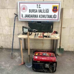 gemlikte kacak kazi operasyonu 47e7NJC8.jpg