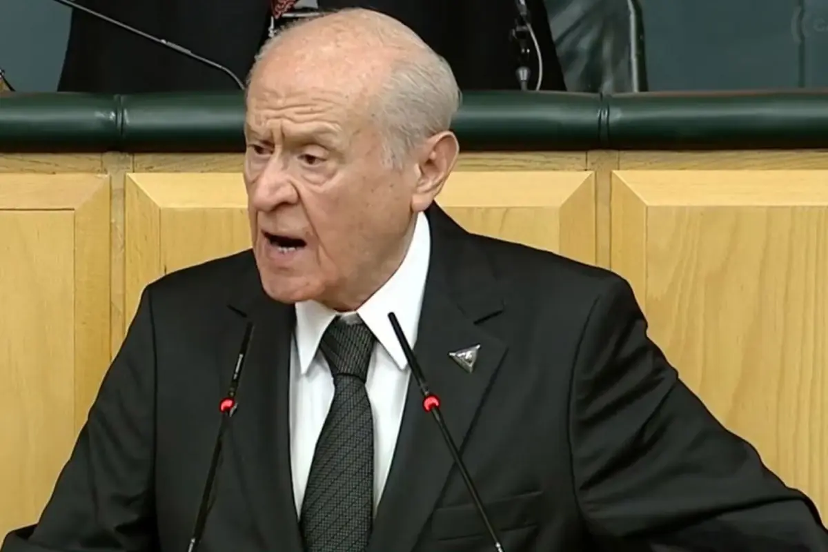 mecliste biji serok apo slogani atilmasina bahceliden ilk yorum iRQ45d73.jpg