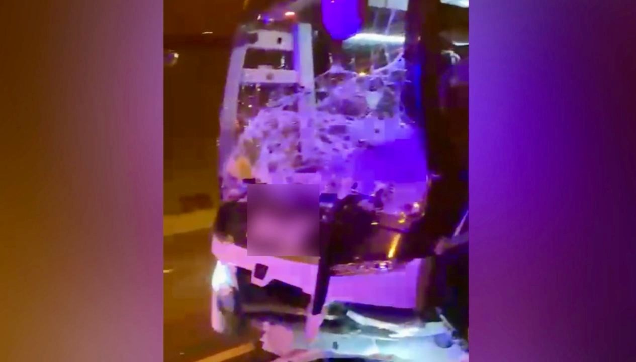 osmaniyede yolcu otobusu tira carpti 8 yarali 5nvzhzjK