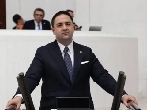 Umut akdogan yeni partide yonetici gorevi almayacagini acikladi w2ChzKjL